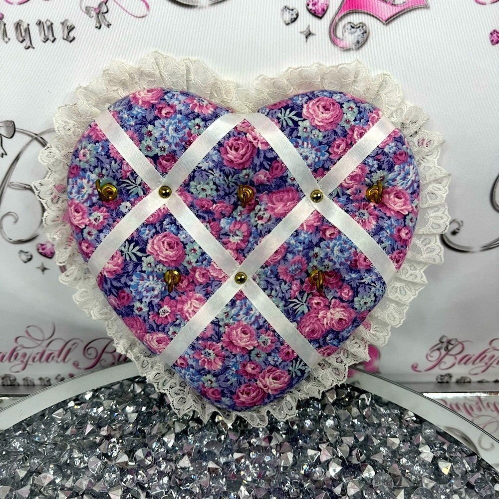 Jewelry key holder hooks handmade Floral Heart-Shaped Cushion with Lace Trim
